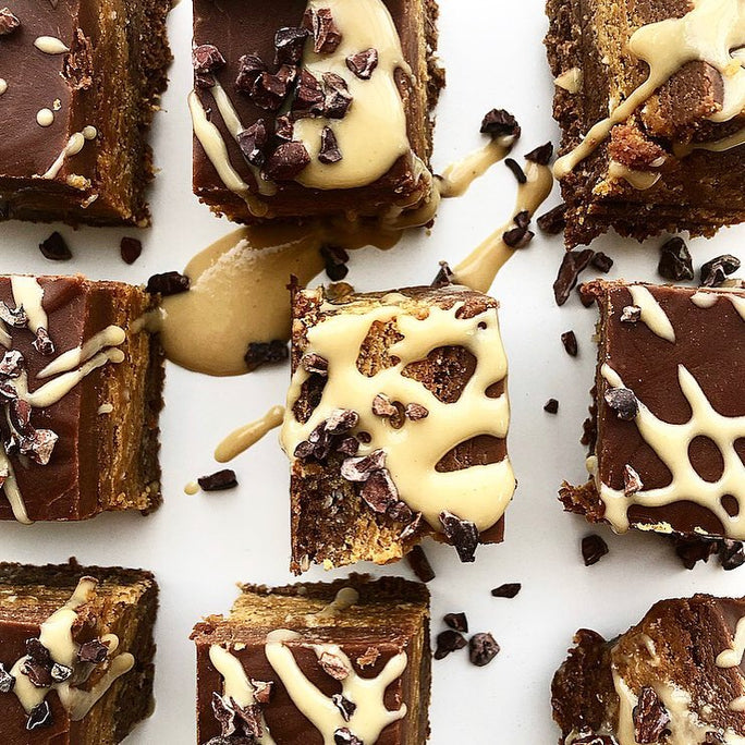 Miniture chocolate squares topped with white chocolate