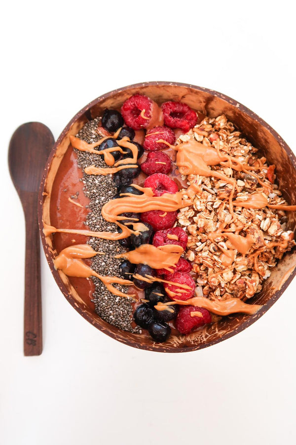 Tropical smoothie bowl