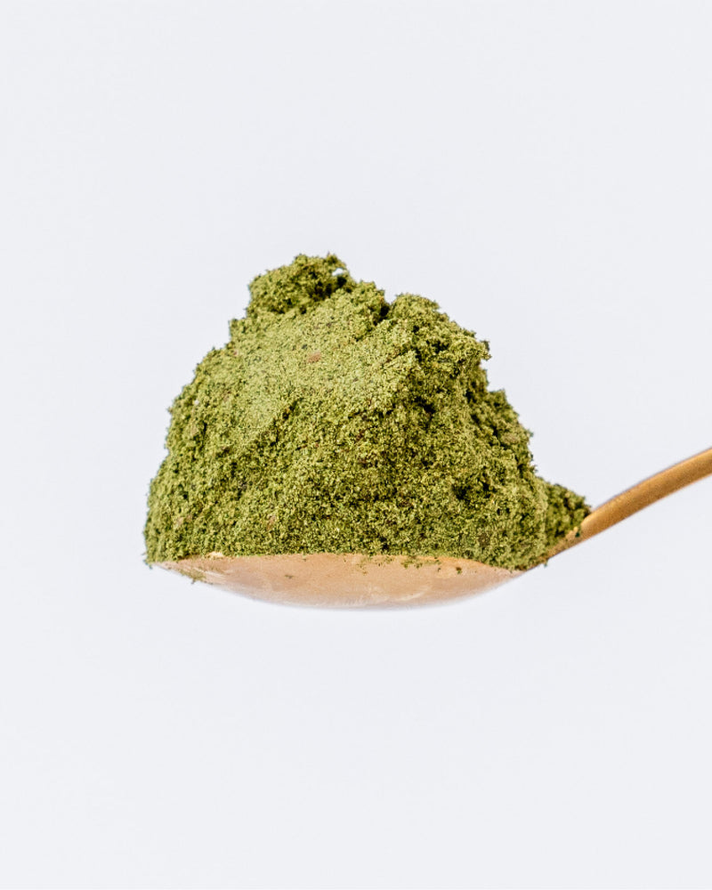 Add one heaped teaspoon to 250-300ml of cold water, juice, or your favourite smoothie.