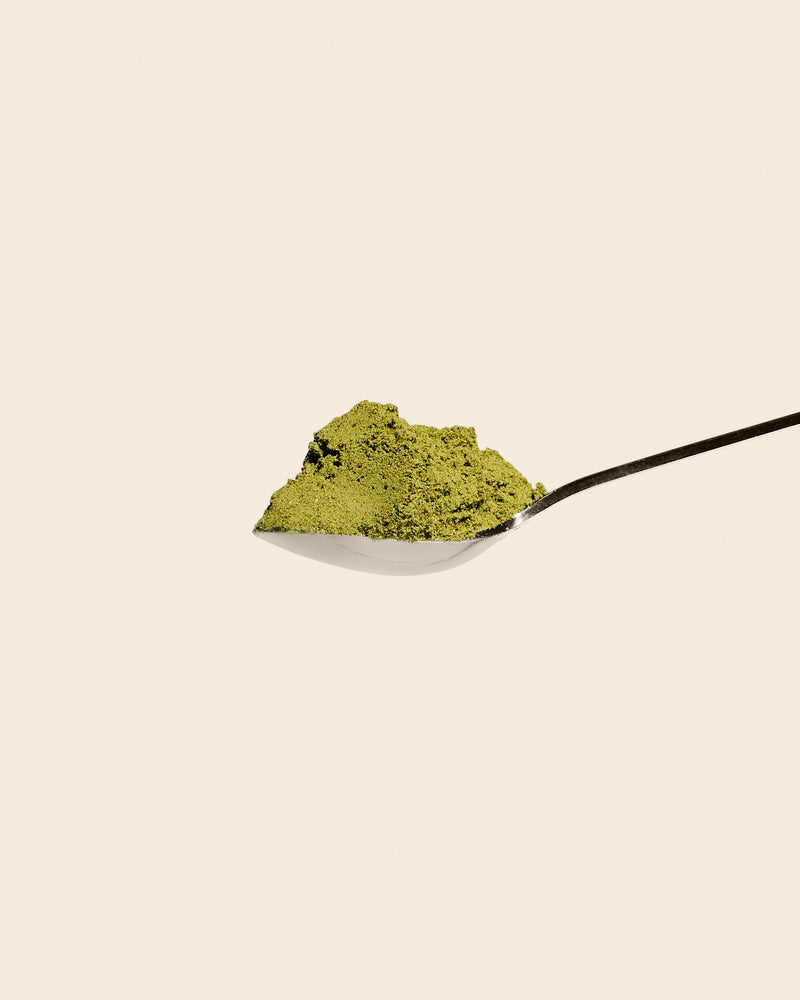 Add one heaped teaspoon to 250-300ml of cold water, juice, or your favourite smoothie.