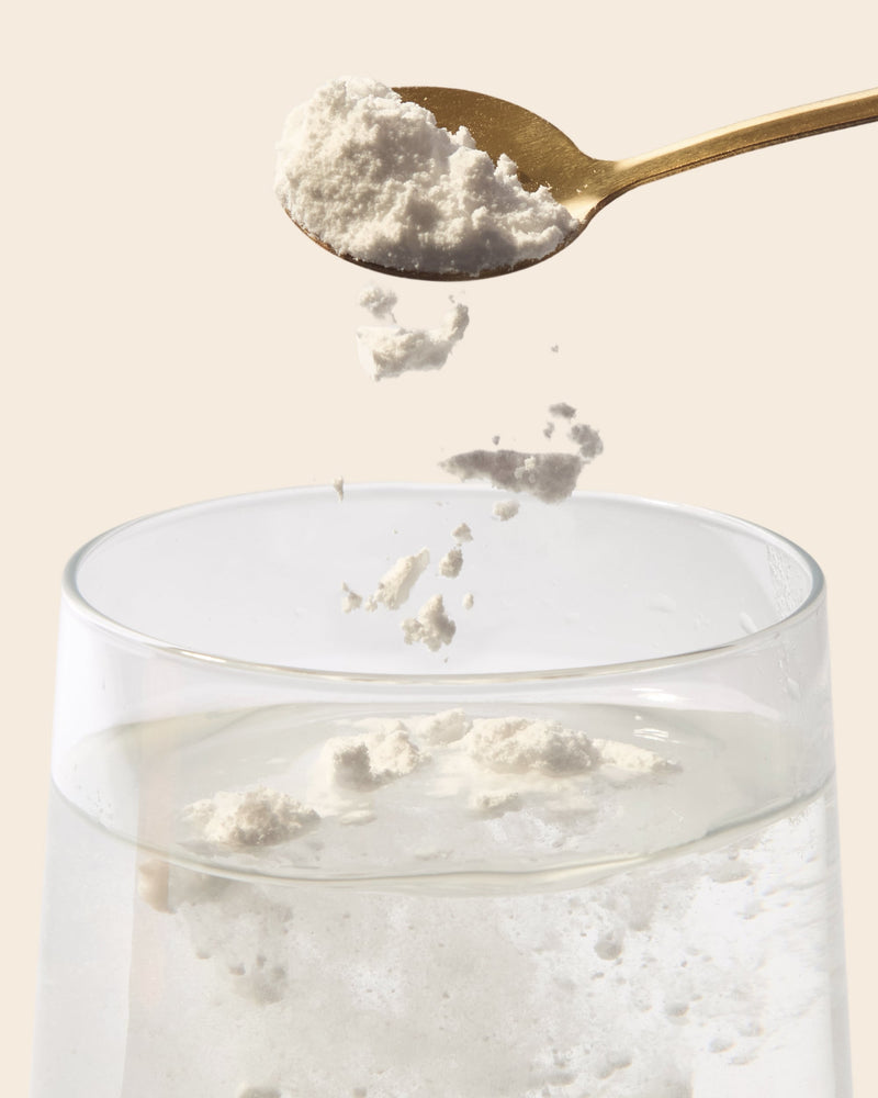 Mix one rounded teaspoon (3.4g) of Creatine into 250ml of cold water, a protein shake or your daily Greens.
