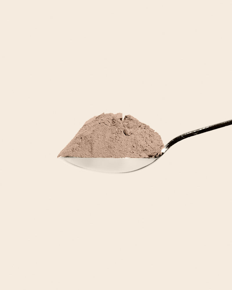 Scoop:
Add 2 heaped tablespoons (30g) to 250-300ml of water or milk alternative.