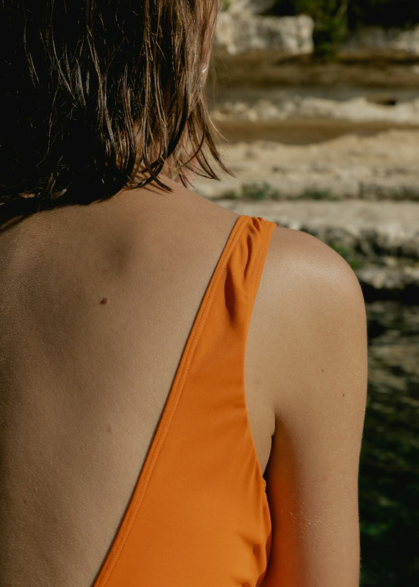 Stress or something else? 5 signs of hormonal imbalance.