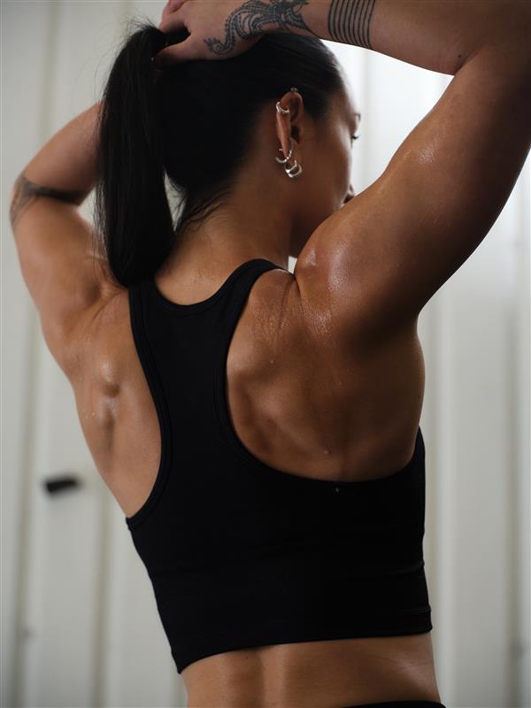 How does performance protein support strength, muscle & recovery?