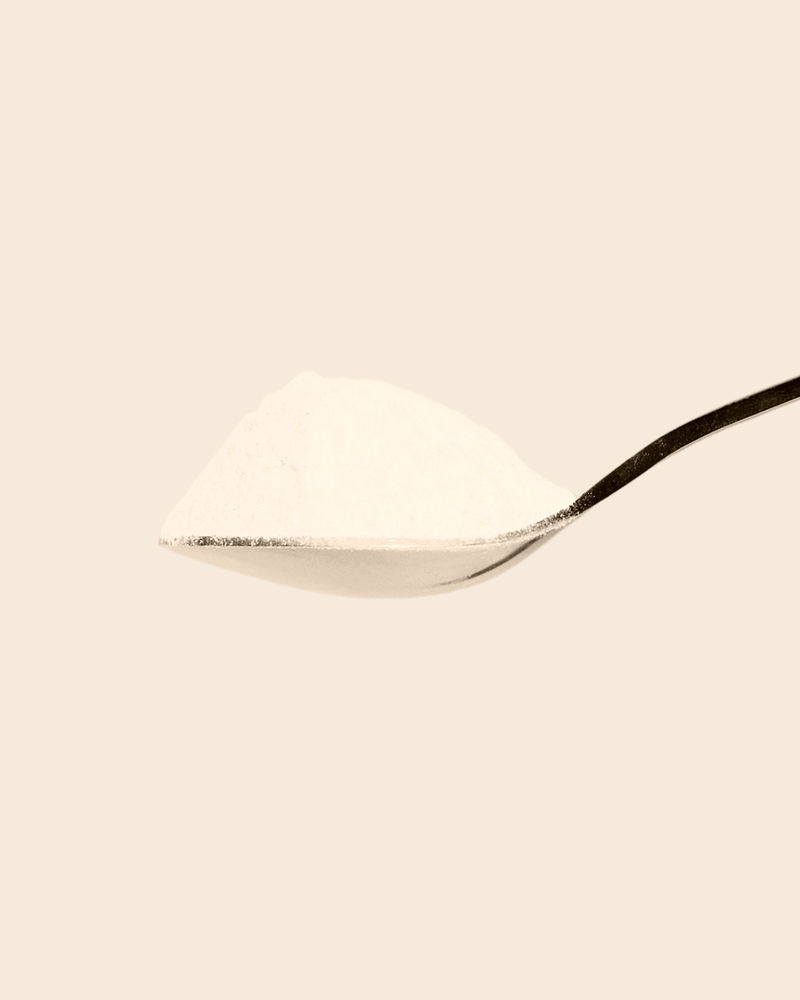 Add 25g (two heaped tablespoons) of Clear Protein.